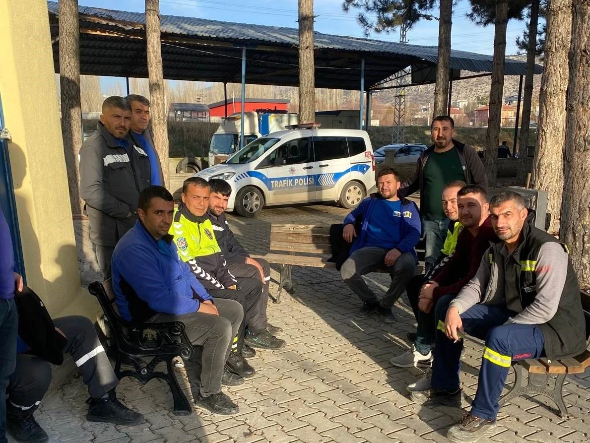 Bozkır&rsquo;da polis ekiplerinden trafik g&uuml;venliği eğitimi
