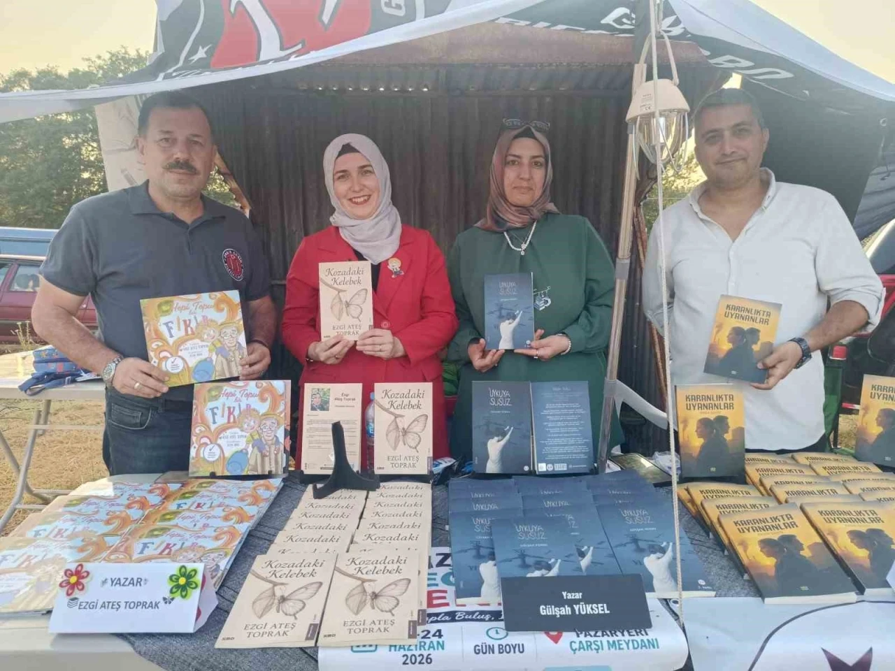 Boz&uuml;y&uuml;kl&uuml; yazarlar Kınık&rsquo;ta okurlarıyla buluştu
