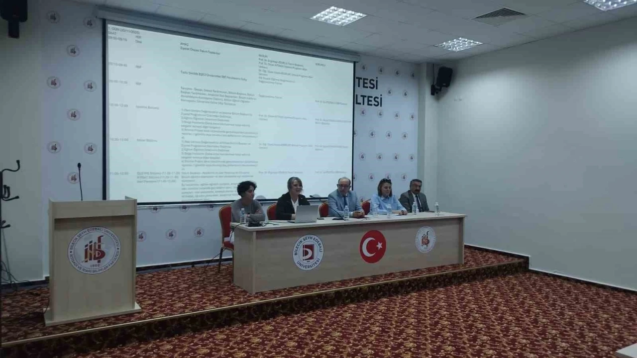 BŞEÜ’ de akademik kurul toplantısı yapıldı