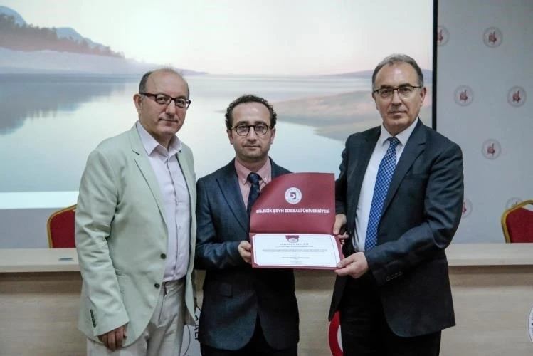 BŞE&Uuml;&rsquo;de &rsquo;Edebali&rsquo;nin İzinde Ahiliğin İktisadi ve Sosyal Boyutları&rsquo; semineri ger&ccedil;ekleştirildi
