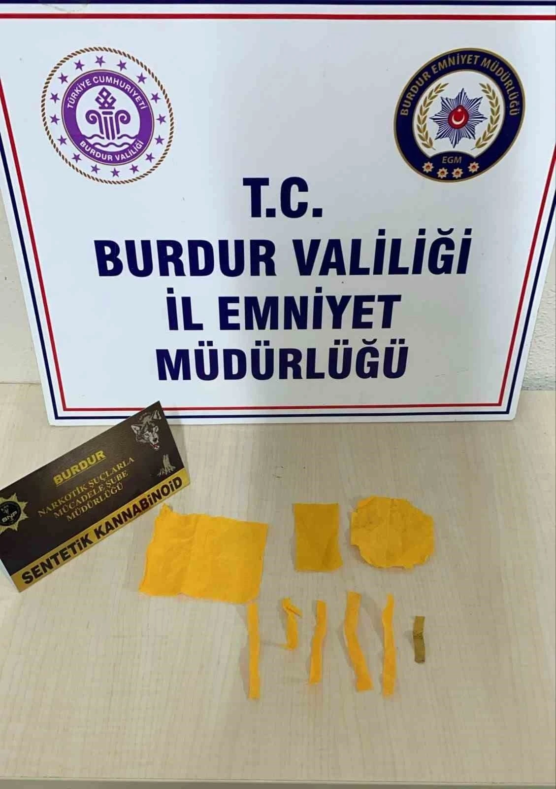 Bucak’ta uyuşturucu operasyonu: 3 tutuklama
