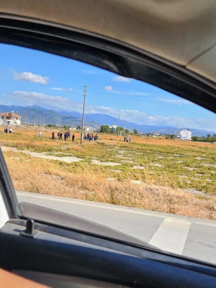 Burhaniye&rsquo;de direk altında kalan iş&ccedil;i hayatını kaybetti
