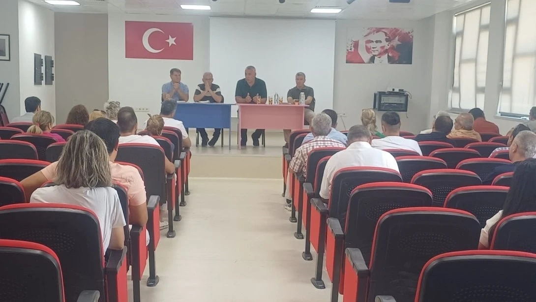 Burhaniye&rsquo;de İl&ccedil;e Eğitim Kurulu M&uuml;d&uuml;rleri Kurulu Toplantısı yapıldı
