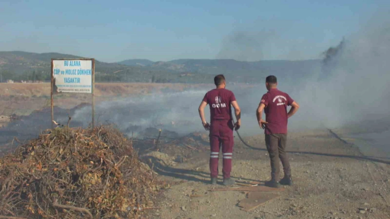Burhaniye&rsquo;de Karınca Deresinde &ccedil;ıkan ot yangını 3 saatte s&ouml;nd&uuml;r&uuml;ld&uuml;
