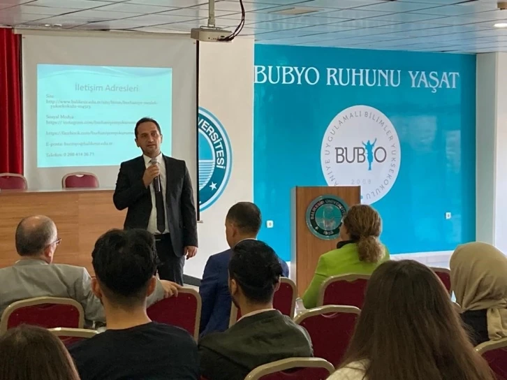 Burhaniye MYO&rsquo;da a&ccedil;ılış dersi ve oryantasyon eğitimi
