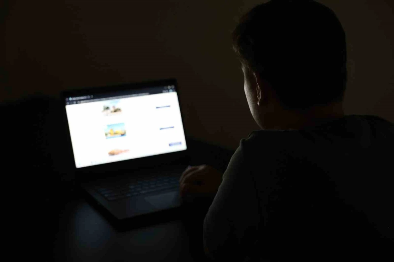 Burs dolandırıcıları e-Devlet’i bile taklit ediyor
