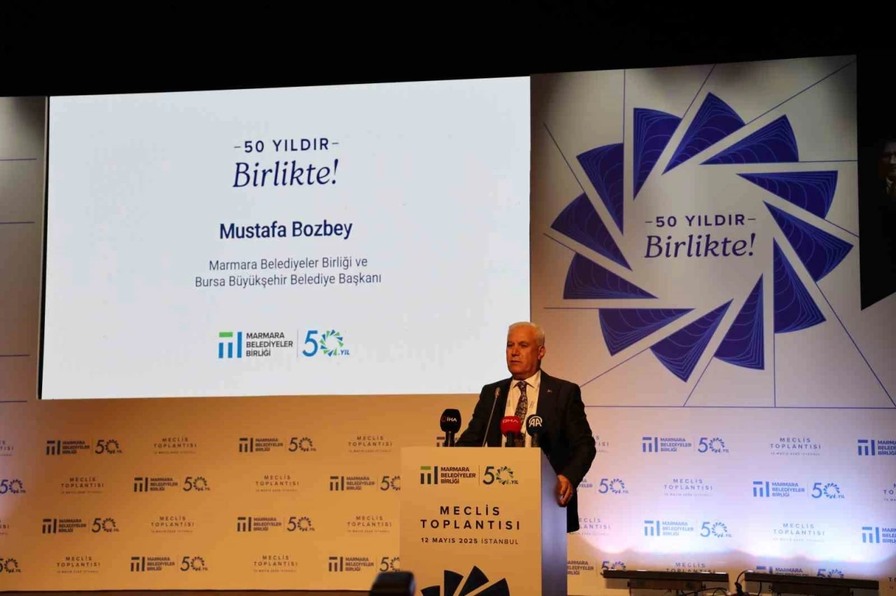 Bursa Büyükşehir Belediye Başkanı Bozbey: &quot;En ivedi zamanda Marmara Denizi’ni kurtarmak için birlikte harekete geçelim&quot;

