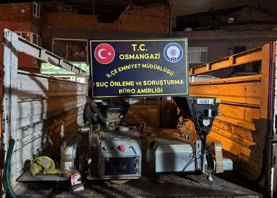 Bursa&rsquo;da 283 bin adet ka&ccedil;ak sigara ele ge&ccedil;irildi
