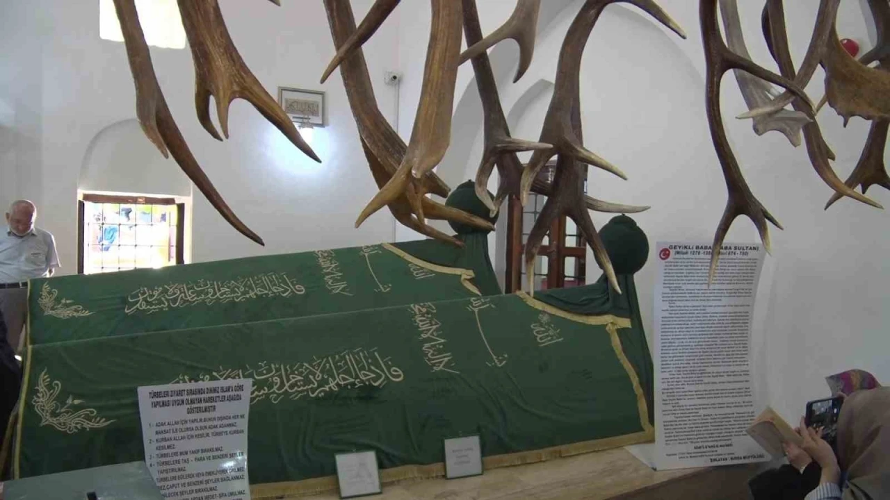 Bursa&rsquo;da 649 yıllık Geyikli Baba geleneği yaşatıldı
