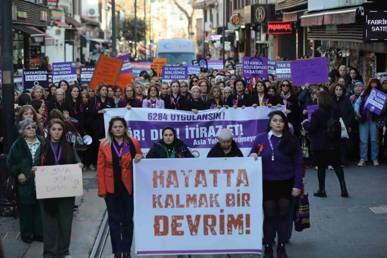 Bursa’da adımlar şiddetsiz dünya için atıldı
