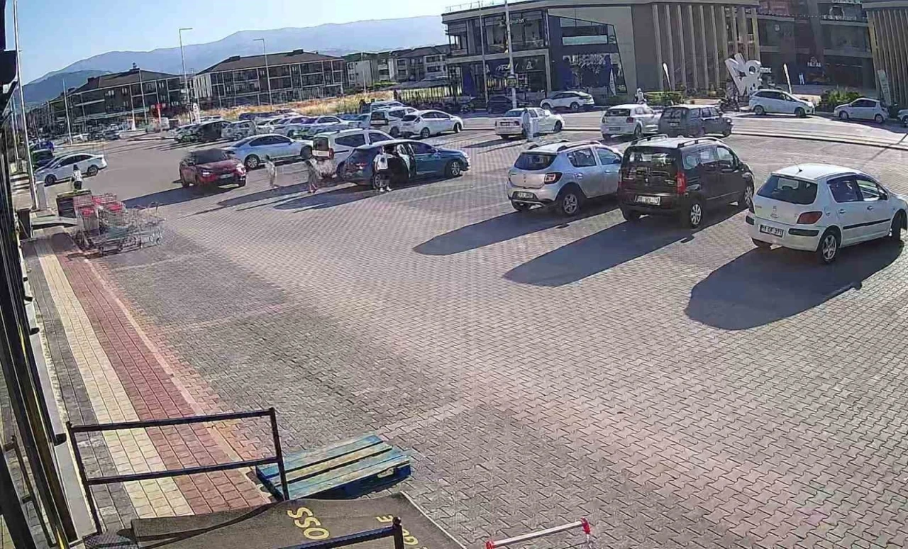 Bursa&rsquo;da cipin &ccedil;arptığı &ccedil;ocuk ağır yaralandı
