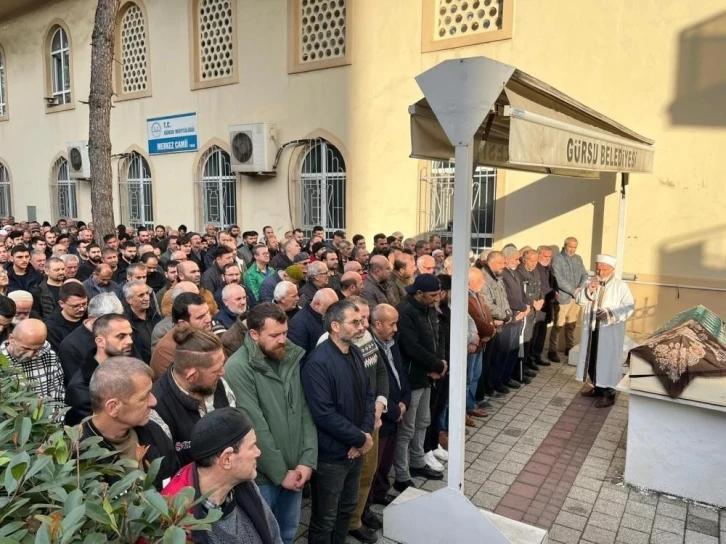 Bursa&rsquo;da gen&ccedil; kızın &ouml;l&uuml;m&uuml;ne sebep olan şof&ouml;r&uuml;n ifadesi: "Ara&ccedil; sarsılınca, aksın kırıldığını sandım"
