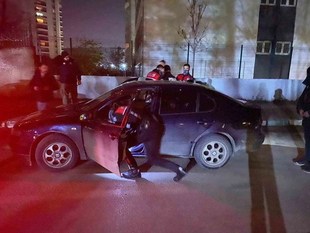 Bursa&rsquo;da geniş &ccedil;aplı asayiş uygulaması
