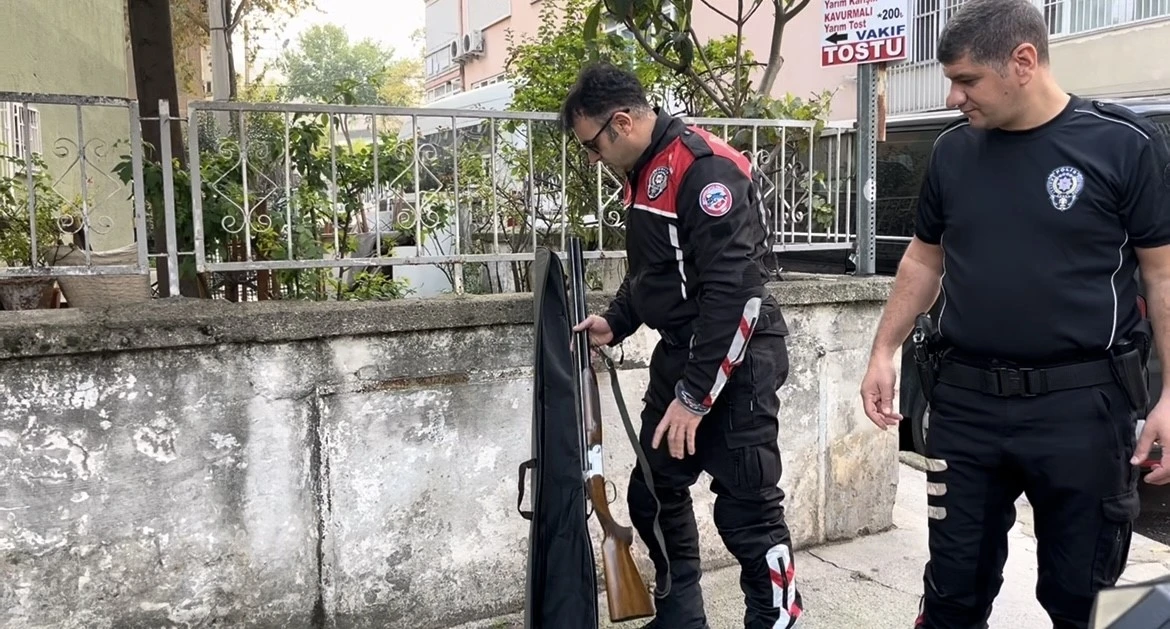 Bursa’da ’huzur’ uygulamasında bir şüpheliden av tüfeği çıktı
