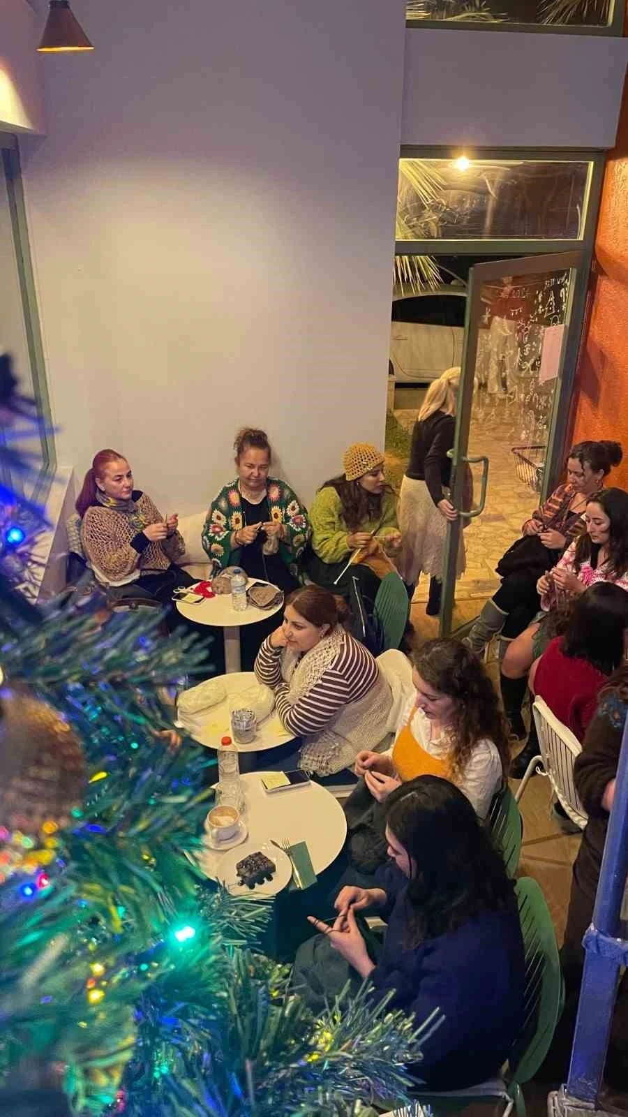 Bursa’da kadınlar örgü için yarıştı
