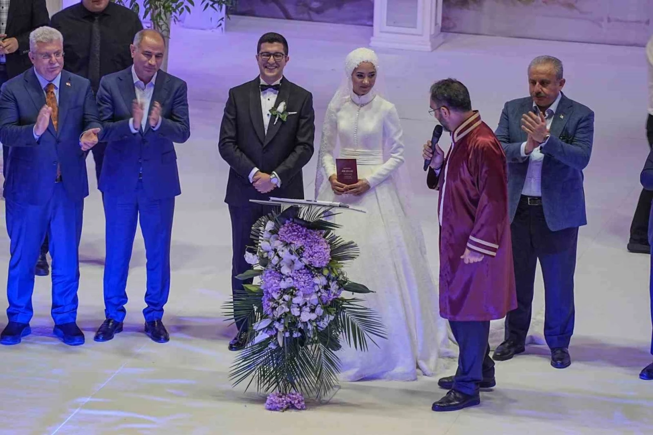 Bursa’da siyaset, yargı ve iş dünyasını buluşturan nikah
