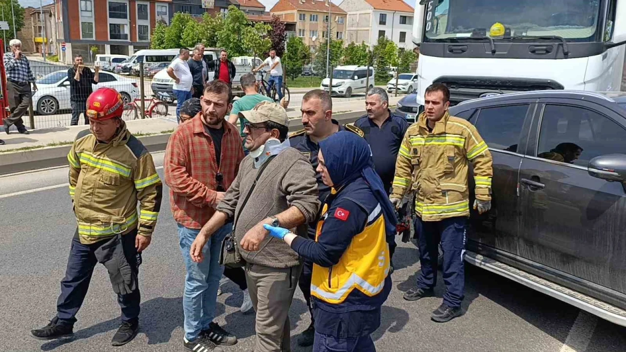 Bursa’da tırla cip çarpıştı: 1 yaralı
