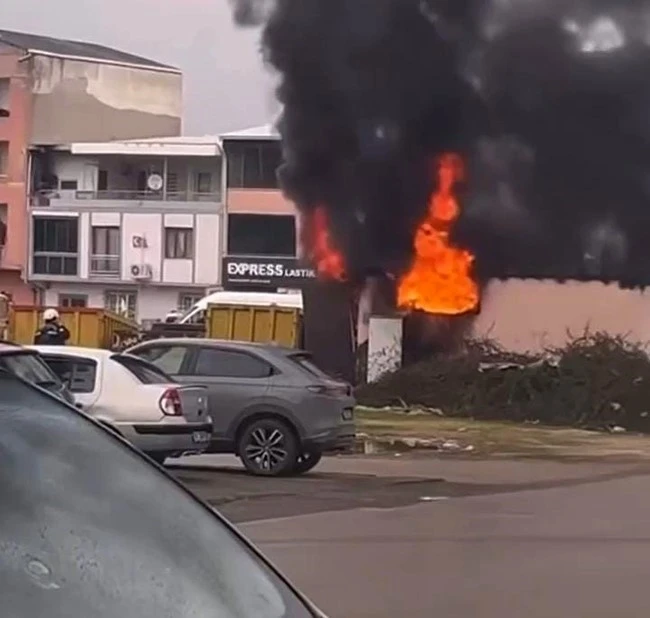 Bursa&rsquo;da trafo yangını korkuttu
