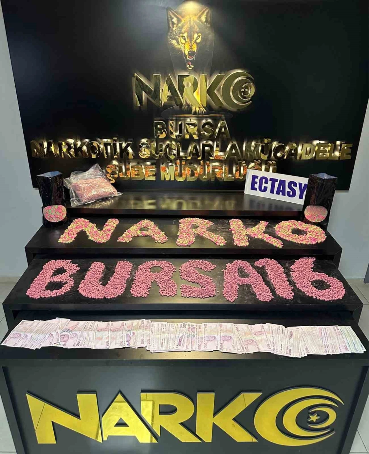 Bursa’da uyuşturucu tacirine operasyon
