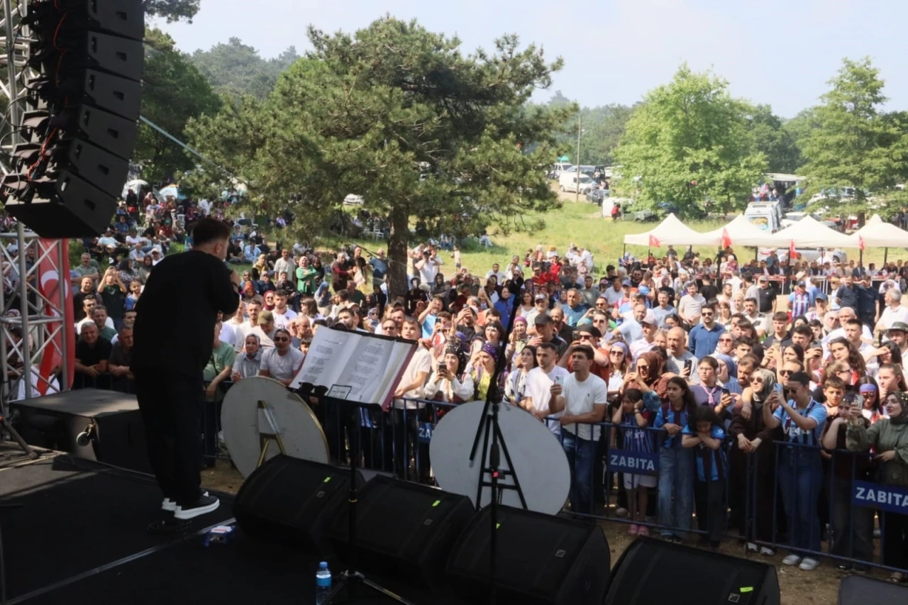 Bursa Gümüşhaneliler Yayla Şenliği’nde Karadeniz rüzgarı est