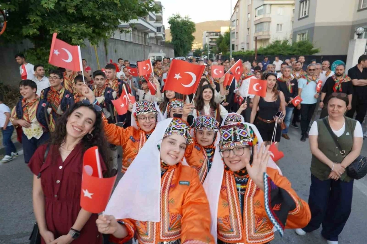 Bursa&rsquo;nın 700 yıllık fetih ruhu Nil&uuml;fer&rsquo;de yaşatıldı
