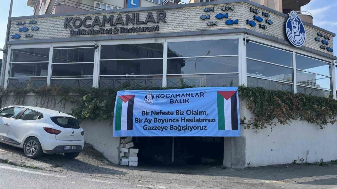 Bursa’nın ünlü balıkçısı, 5 restoranın 1 aylık hasılatını Gazze’ye bağışlayacak
