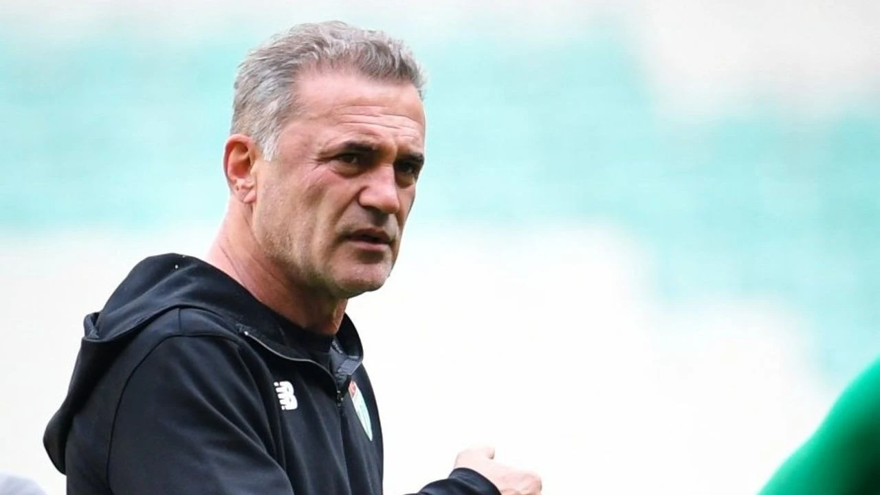 Bursaspor&rsquo;da Tahsin Tam ile yollar ayrıldı
