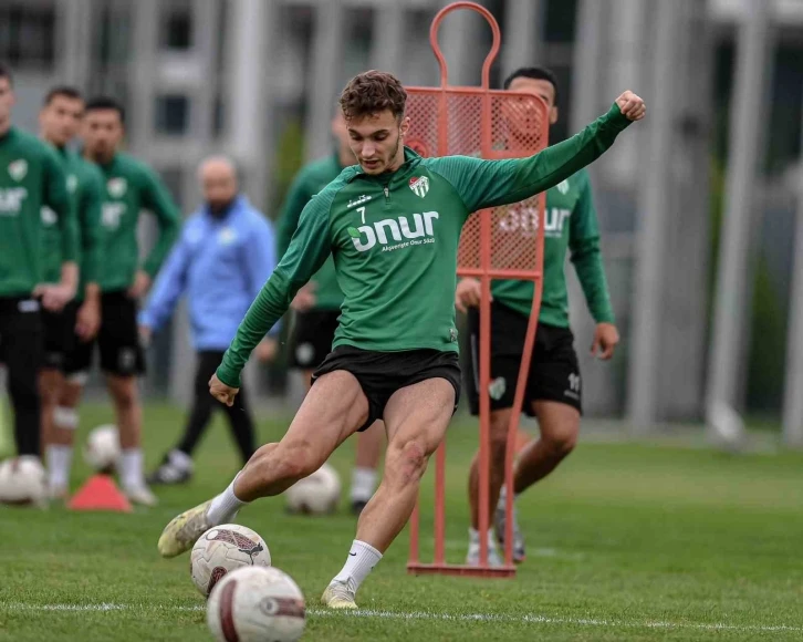 Bursaspor taktik &ccedil;alıştı
