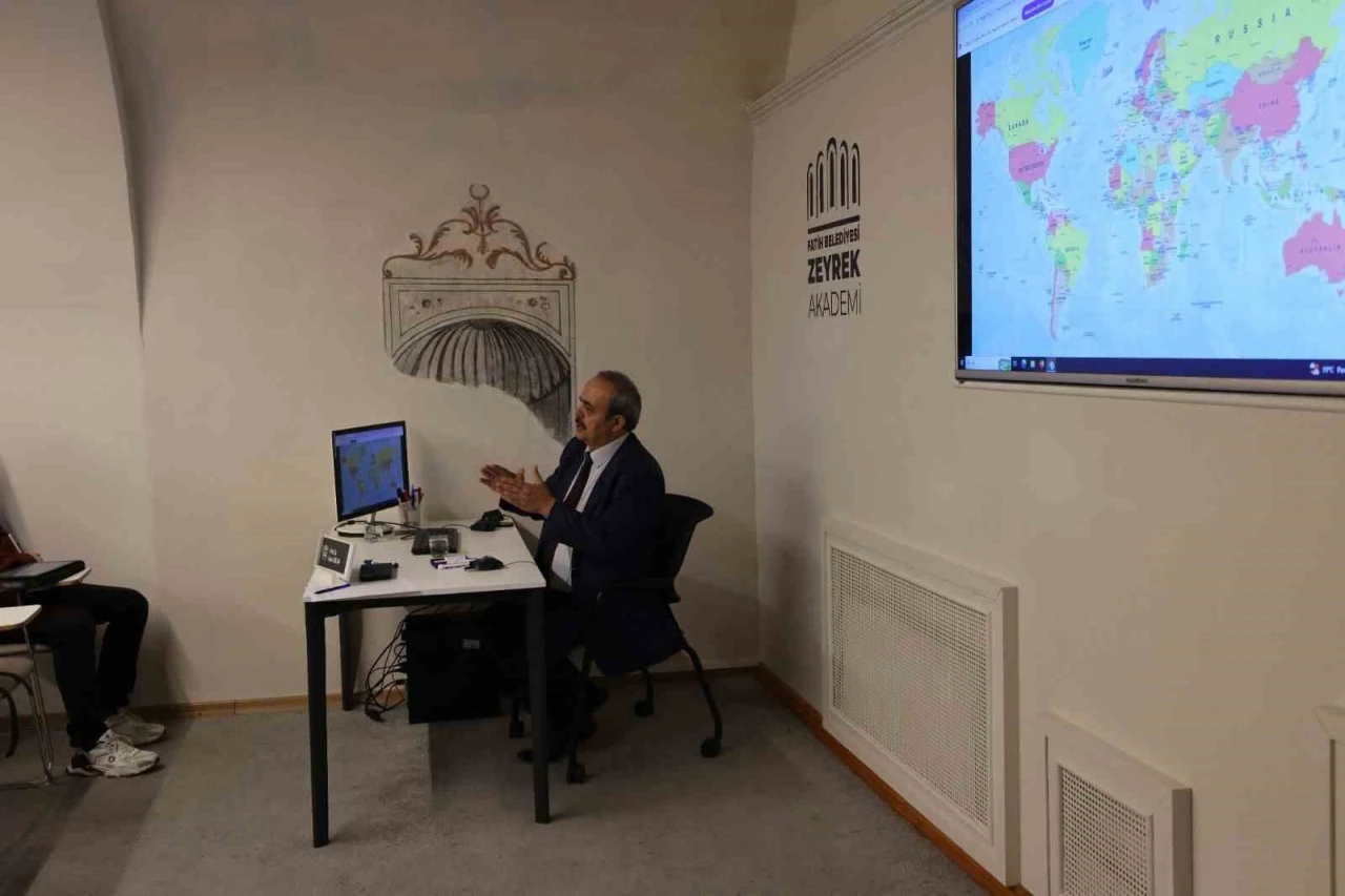 “Bütün Yönleriyle Sömürgecilik” kitabına Tarih Araştırması Ödülü