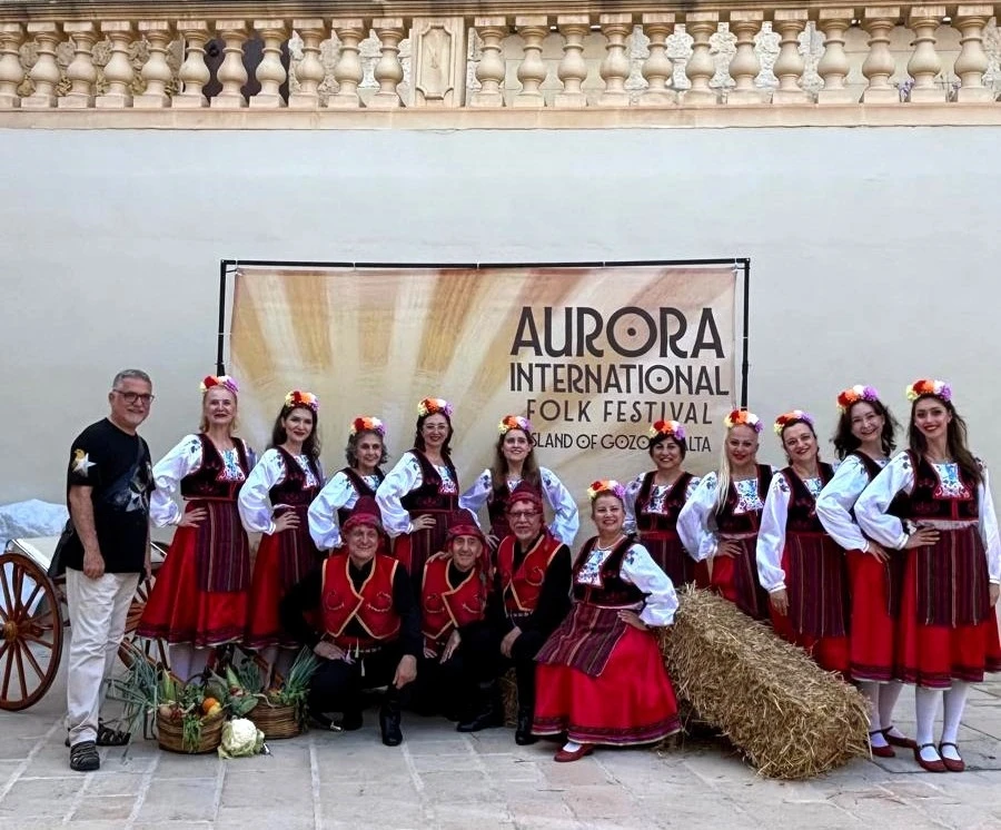 BU&Uuml; Halk Oyunları Grubu Malta&rsquo;da bir ilke imza attı
