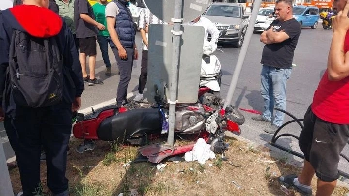 B&uuml;y&uuml;k&ccedil;ekmece&rsquo;de polisi şehit eden zanlının ayağındaki al&ccedil;ının sırrı ortaya &ccedil;ıktı
