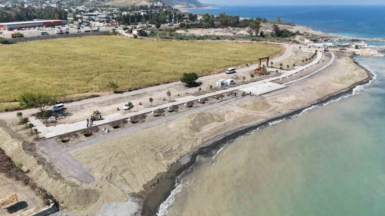 Büyükdere Plajı Hatay turizmine kazandırılıyor

