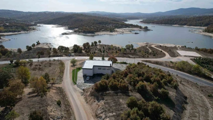 B&uuml;y&uuml;korhan&rsquo;a manzaralı sosyal tesis
