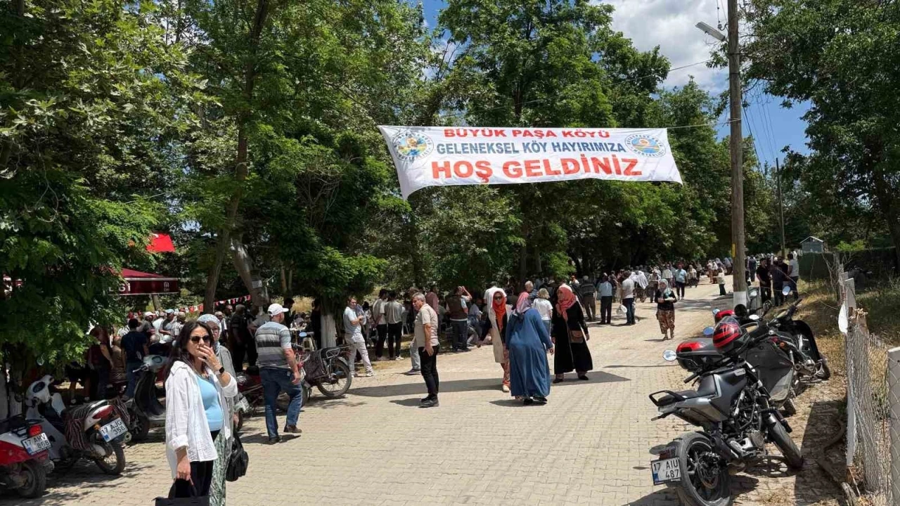 B&uuml;y&uuml;kpaşa k&ouml;y&uuml;nde geleneksel k&ouml;y hayrı d&uuml;zenlendi
