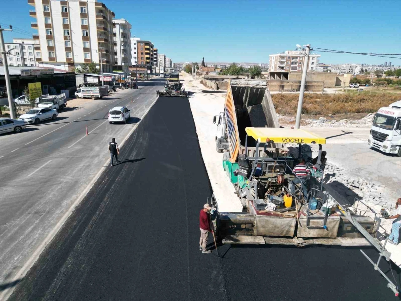 Büyükşehir Belediyesi’nden yol genişleteme çalışması
