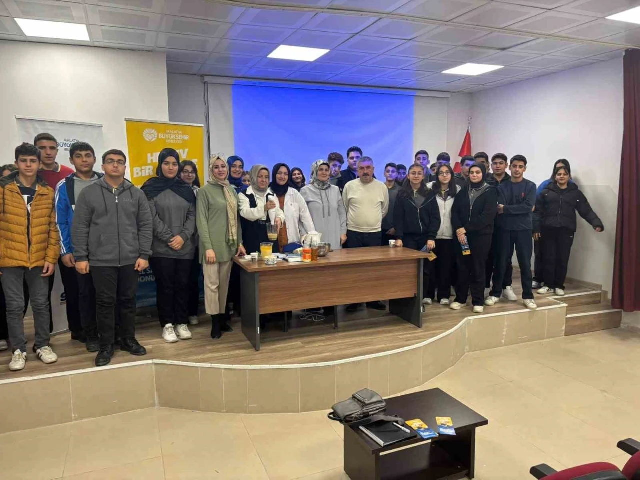 Büyükşehir Belediyesi’nin başlattığı &quot;Her Ev Bir Atölye&quot; projesi devam ediyor
