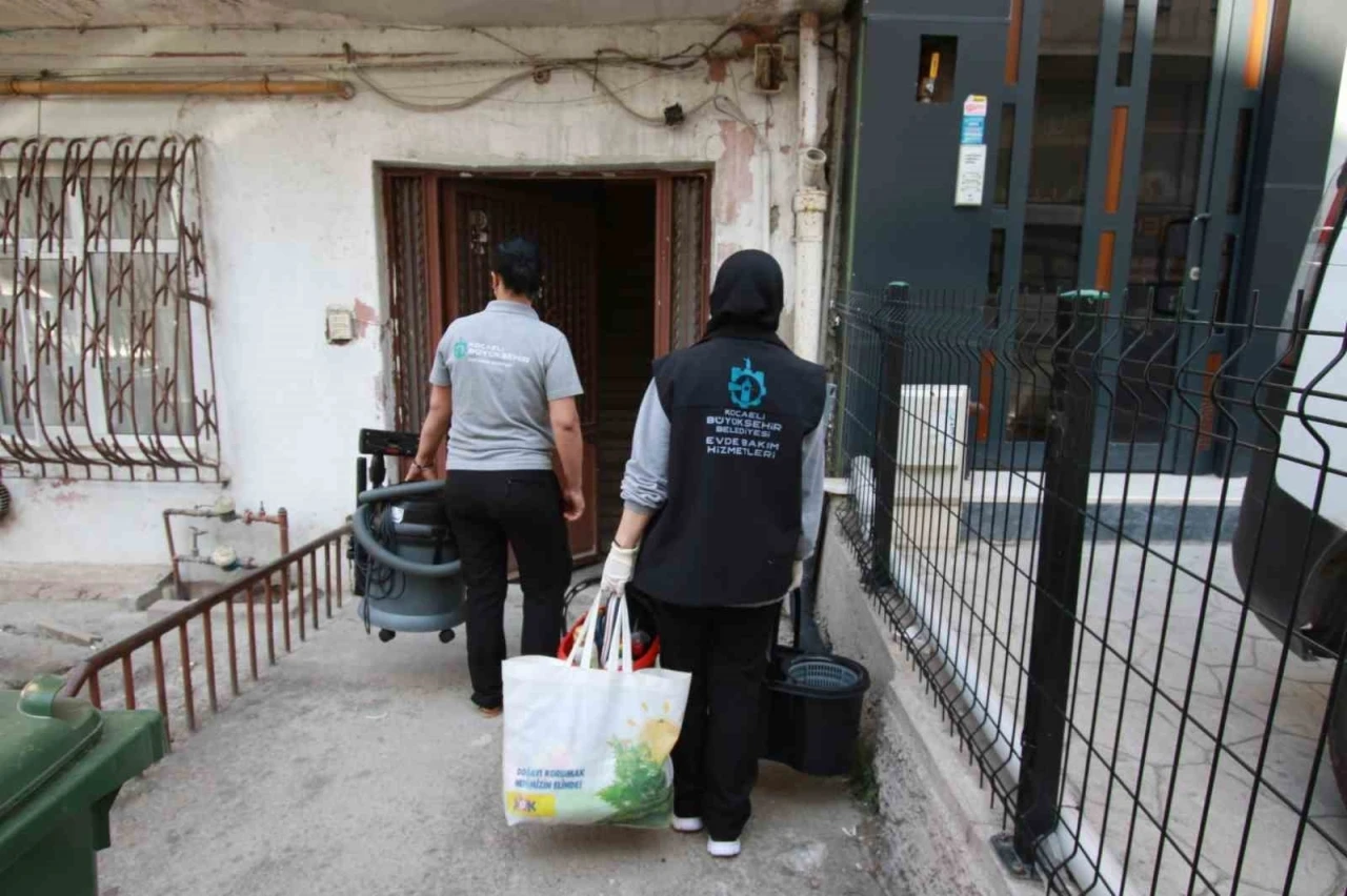 Büyükşehir’den 7 ayda 2 bin 288 ev temizliği hizmeti
