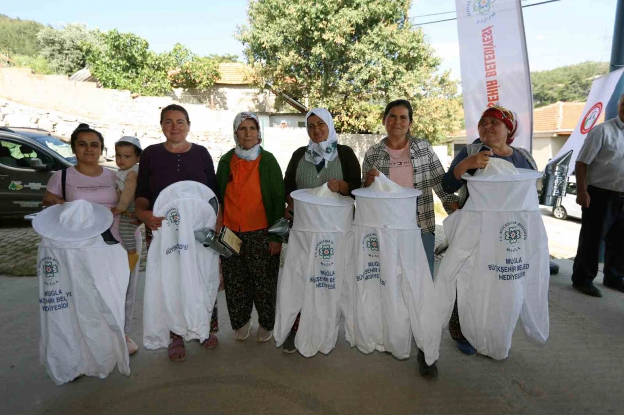 Büyükşehir’den Arıcılara Nefes Aldıran Destek
