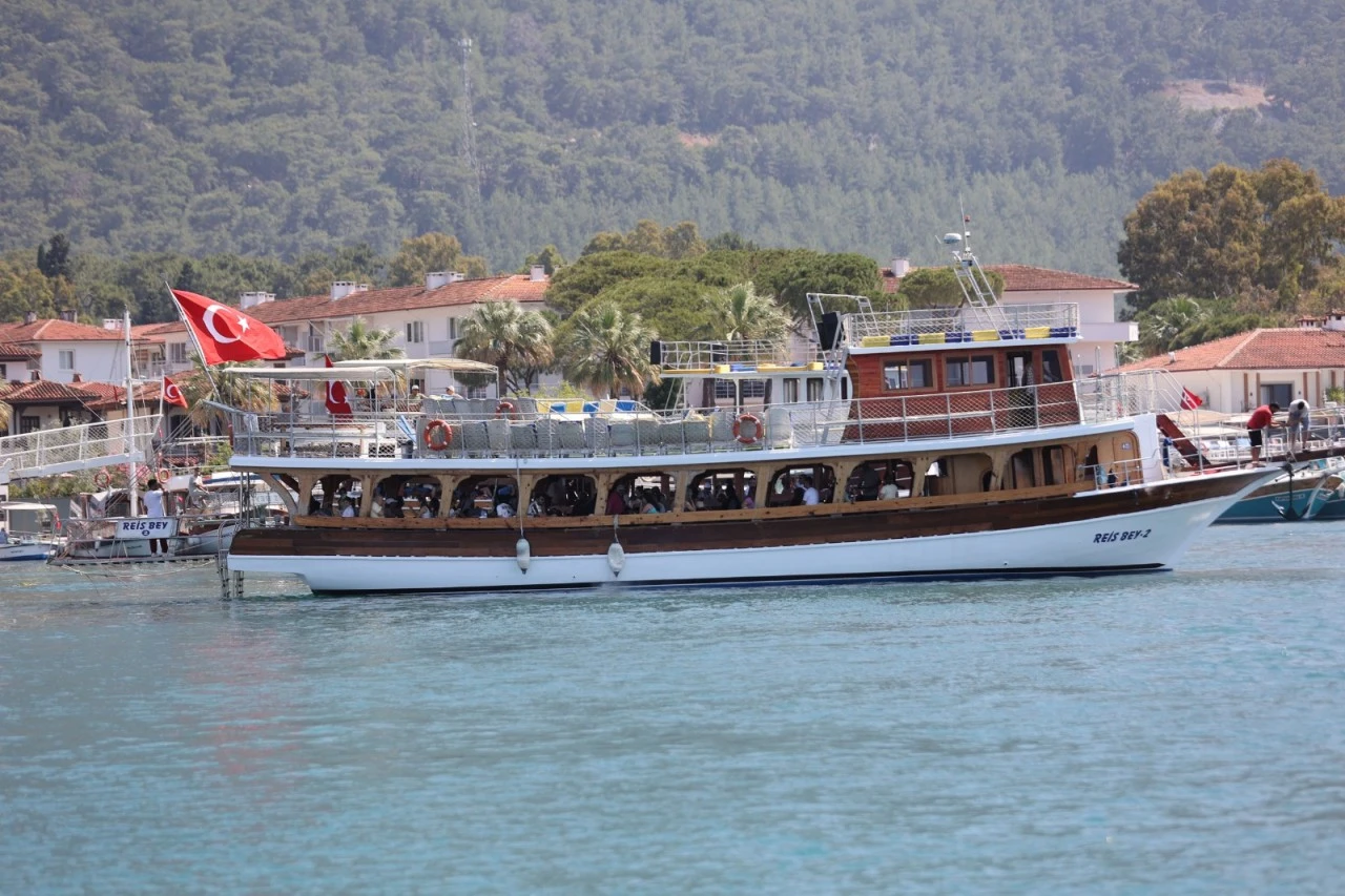 B&uuml;y&uuml;kşehir'den Şehit Yakınları ve Gazilere &Ouml;zel Tekne Turu