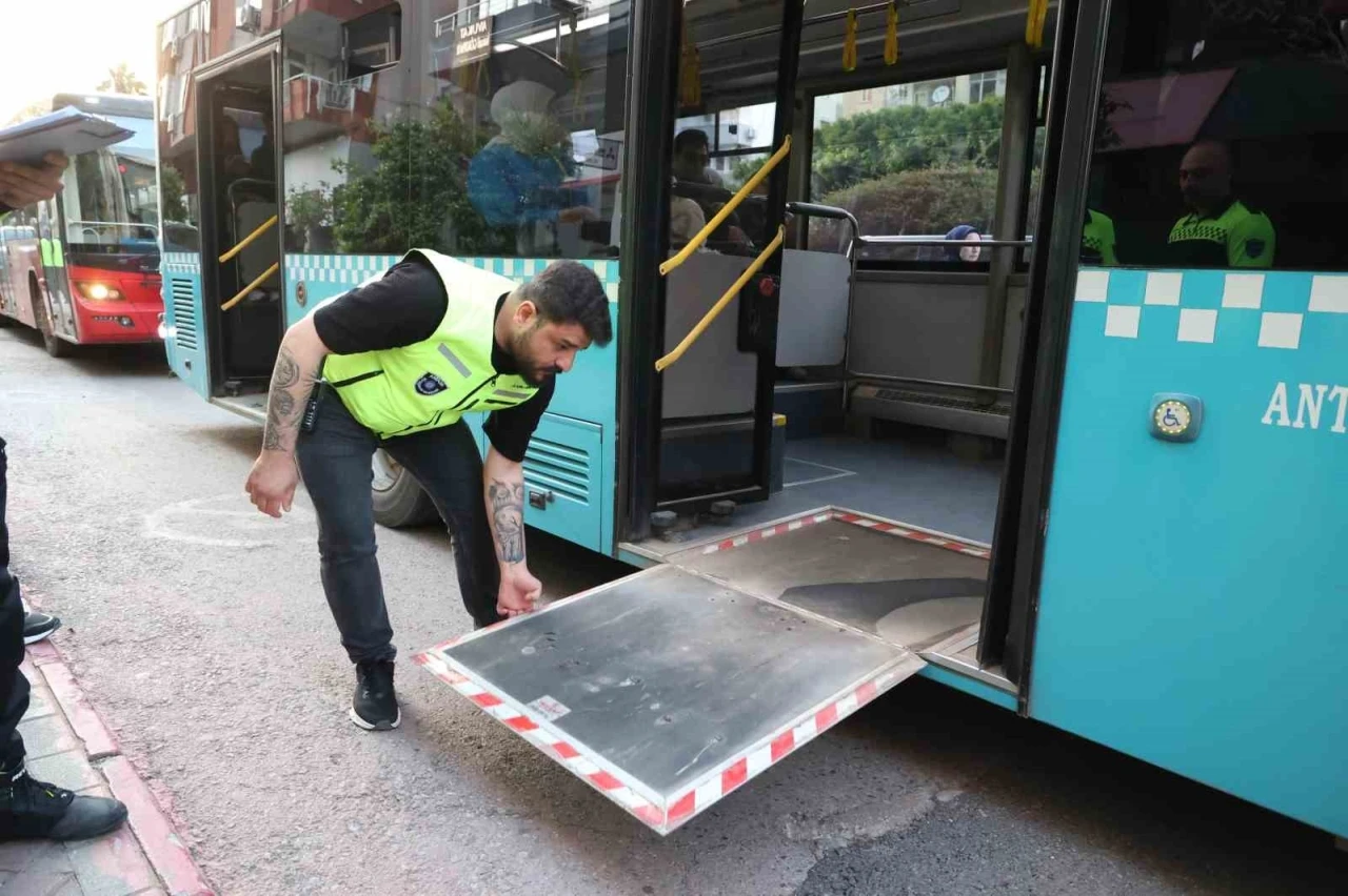 B&uuml;y&uuml;kşehir&rsquo;den toplu ulaşım ara&ccedil;larına y&ouml;nelik denetim
