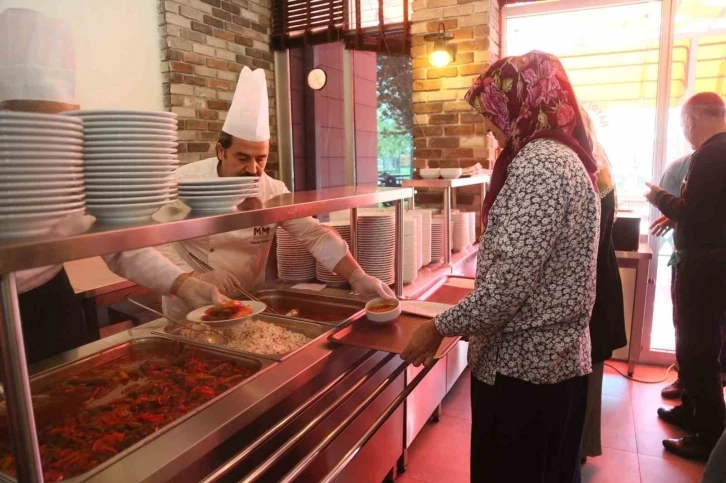 Büyükşehir, “Haydi Sofraya" sayısını 4’e çıkardı