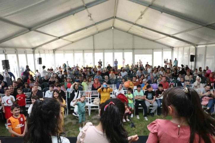 B&uuml;y&uuml;kşehir&rsquo;in &Ccedil;ocuk Kitap Fuarı ve Şenliği&rsquo;nde &ccedil;ocuklar hem eğleniyor hem &ouml;ğreniyor
