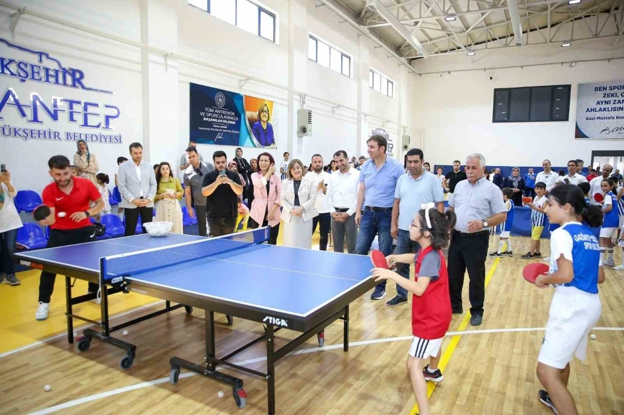 B&uuml;y&uuml;kşehir, &ouml;ğrenciler i&ccedil;in verimli yaz tatili programı hazırladı
