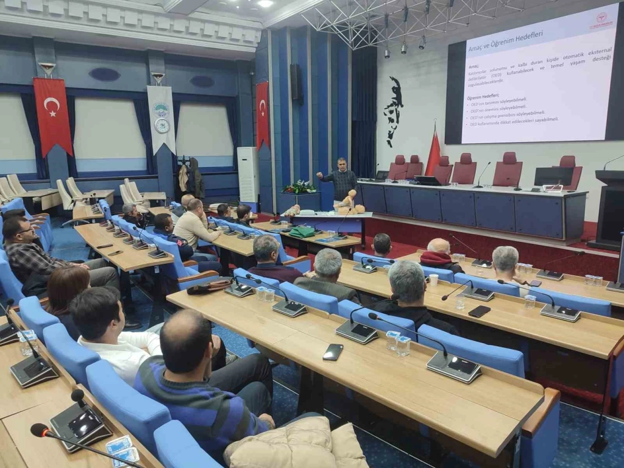 B&uuml;y&uuml;kşehir personeline y&ouml;nelik ilk yardım eğitimleri d&uuml;zenlendi
