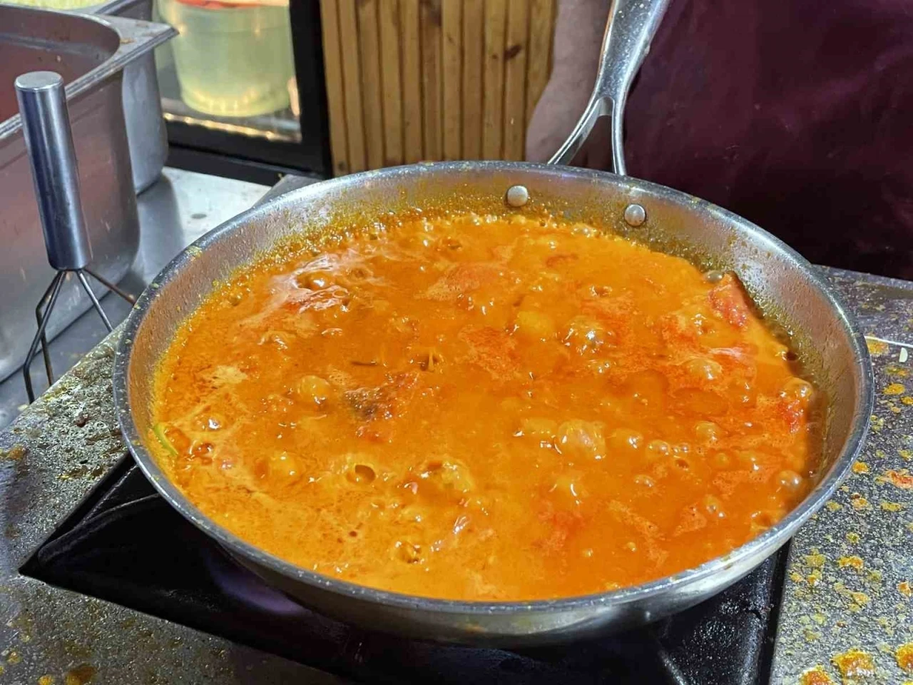 &Ccedil;akallı menemeni d&ouml;rd&uuml;nc&uuml; kuşağa taşınıyor
