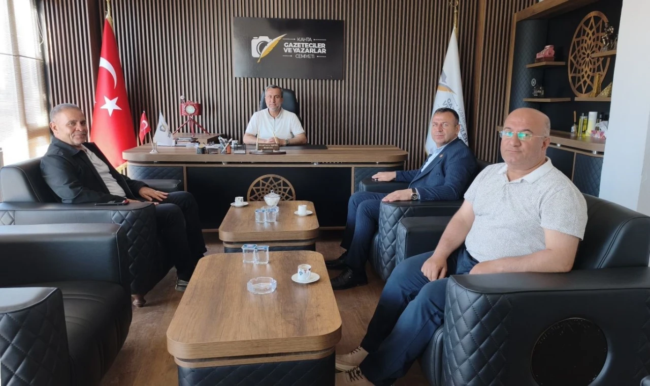 &Ccedil;akmak&rsquo;tan Kahta Gazeteciler ve Yazarlar Cemiyeti&rsquo;ne ziyaret
