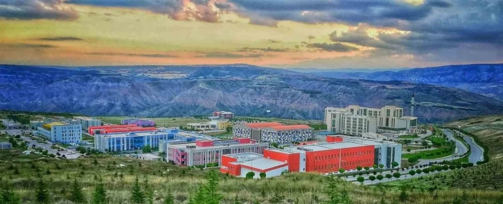 &Ccedil;AK&Uuml; &rsquo;B&ouml;lgesel Kalkınma Odaklı İhtisas &Uuml;niversitesi&rsquo; se&ccedil;ildi
