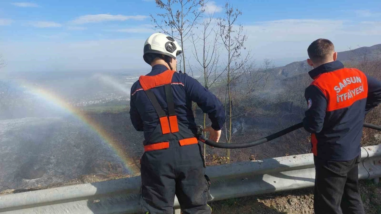 Çalılık alanda çıkan yangın büyümeden söndürüldü