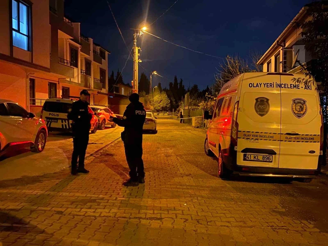 Çamaşırhanede bıçaklı kavga: 1 ölü, 1 yaralı
