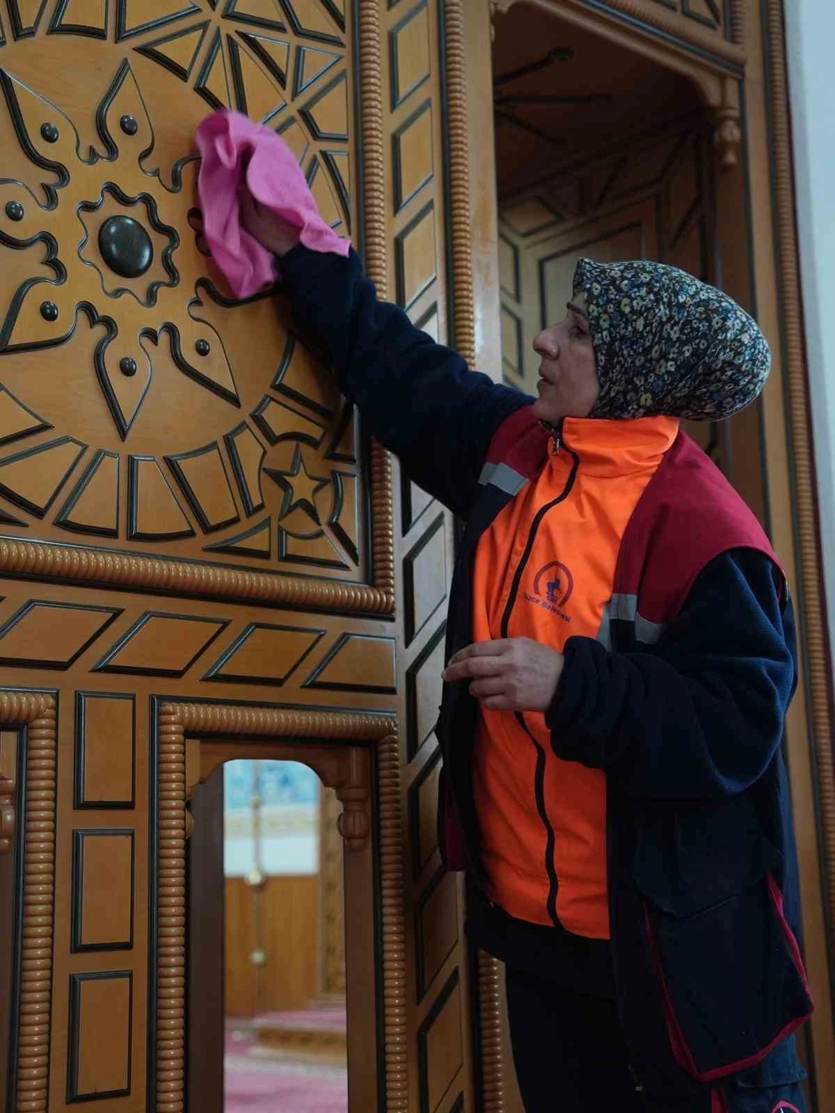 Camiler pırıl pırıl
